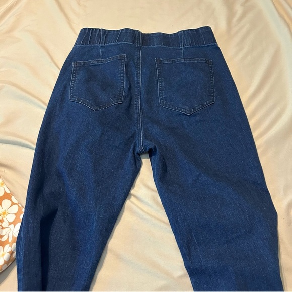 L&B Lucky & Blessed Flare Jeans | Dark Wash Pull-On Bell Bottoms | Frayed Hem - Picture 8 of 9